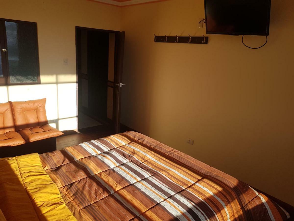 Hostal Madero El Alto Екстериор снимка